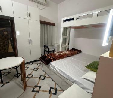 Allahabad Apartment | Colonel Cottage