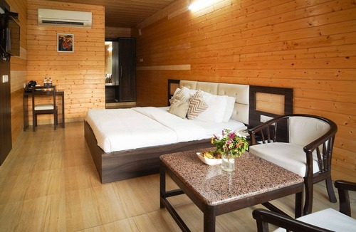 Madhopur Hotel | Comfort Inn Coral River