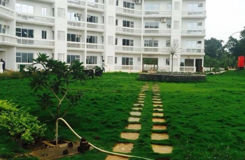 Pali Apartment | Comfort of Home with Nature at its best