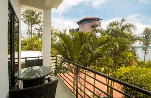 Somvarpet Resort | Coorg Jungle Camp Backwater Resort