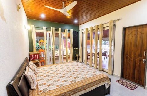 Tonse West Apartment | Cornelio Residence -2 BR AC studio with Riverside View