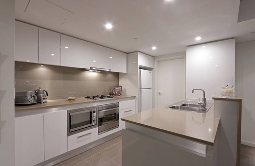 Burswood Apartment | Corporate Apartment - (6 Month Minimum Stay) Large Balcony, City & River Views