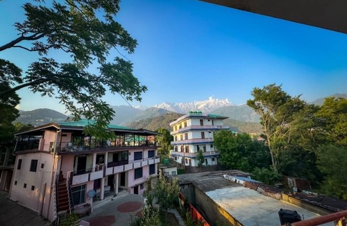 Dharamshala Apartment | Cozy 2-bedroom apartment in peaceful Dharamshala with WiFi, AC