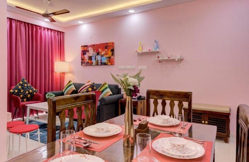 Chicalim Apartment | Cozy 2BHK 4km from GOI airport - 15 min to Cansaulim Beach South Goa - Swimming pool access