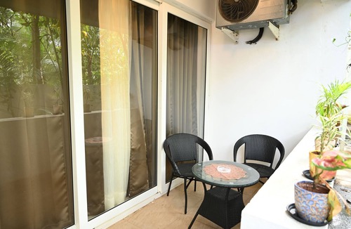 Kudal Apartment | Cozy 2bhk apartment with pool in North goa
