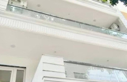 Govindpuri Apartment | Cozy Room in wonderful New Delhi with AC, Parking