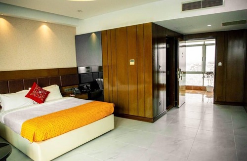 Jessore Hotel | Crown Comfortia Hotel Jashore