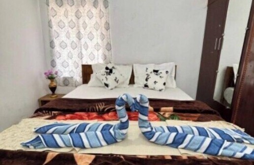 Fern Hill Hotel | Crown Crest Home Stay