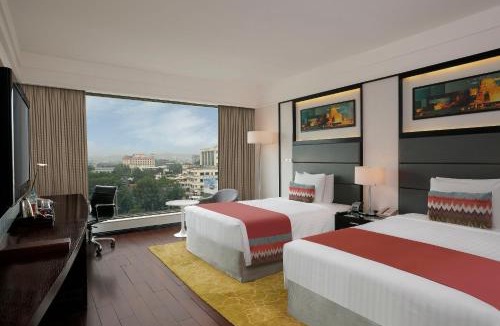 Pune Hotel | Crowne Plaza Pune City Centre by IHG