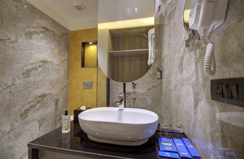 Faizabad Hotel | Cygnett Collection KK Hotel
