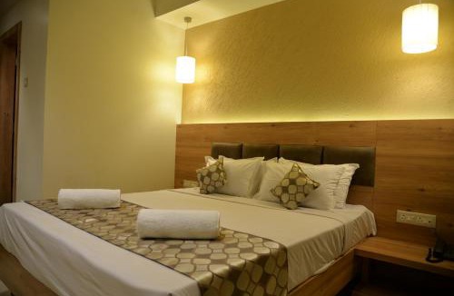 Badlapur Hotel | D-ADDA