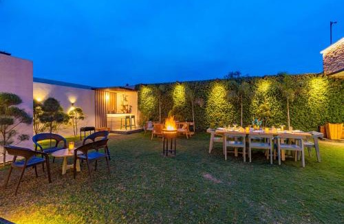 Ranjit Avenue Villa | D Amour by VEO - Part of StayVista
