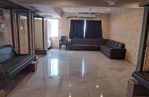 Surat House | D ocean view