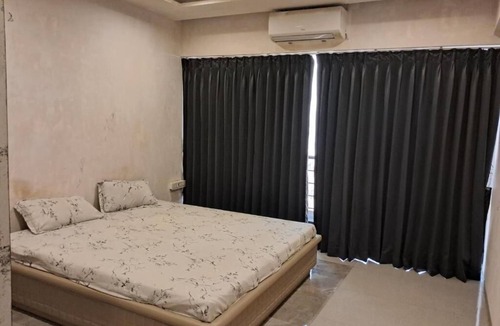 Surat House | D ocean view