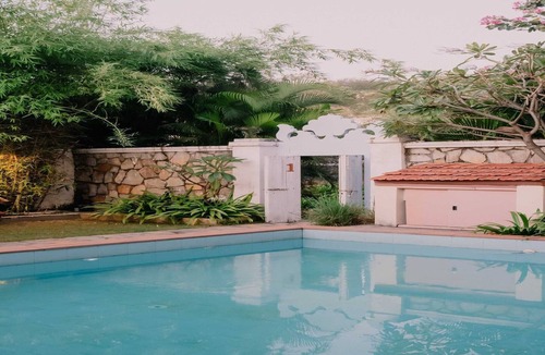 Udaipur District House | DanCenter Parijat Villas & Suites2bhk