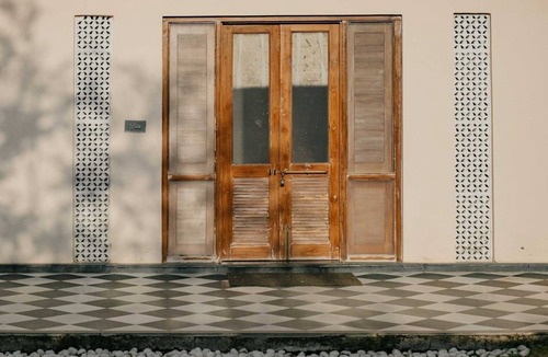 Udaipur District House | DanCenter Parijat Villas & Suites2bhk