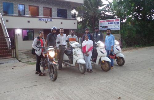 Dandeli House | DANDELI CROCODILE EDGE HOME STAY