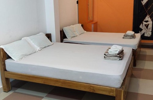 Aduthurai Hotel | Danshika Temple Residency