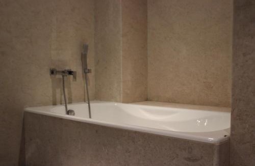 Koramangala Hotel | Davanam Sarovar Portico Suites