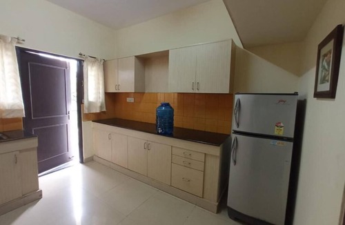 Shivaji Nagar Apartment | Deluxe Apartment #3 at Regal Business Suitesn