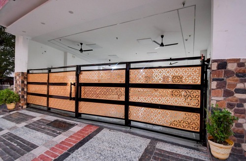 Gomti Nagar House | Deluxe Gomti Nagar Station Budget In