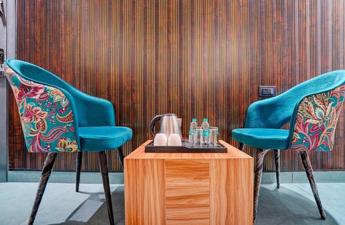 Zirakpur House | Deluxe Troy Resorts and Wellness