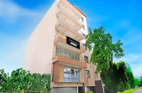 Dhanbad House | Deluxe With Twin Bed Hotel Amrit Plaza