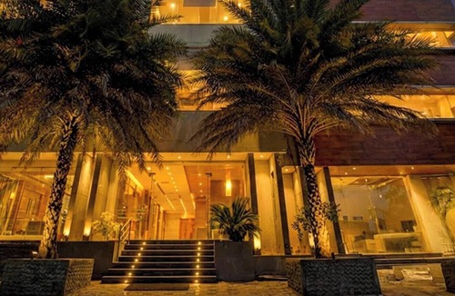 Dindigul House | DeluxeRamora Grand