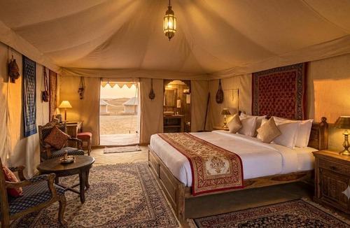 Sam Hotel | Desert Bloom Camp And Resort