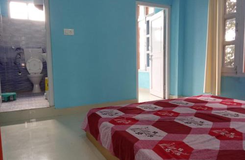 Chachyot House | Devanchal Homestay