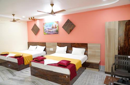 Srikalahasti Hotel | Devansh Bhanu Residency DBR