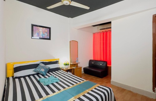 Dhanmondi Hotel | Dhanmondi Lake View Hotel