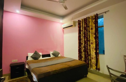 Mahipalpur Extension Hotel | Diamond Star Hotel