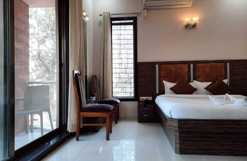 Mahabaleshwar Villa | Divyansh Villa Valley view