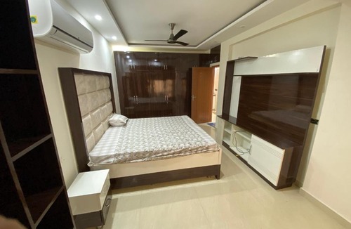 Panchkula House | DLF, The Presidential