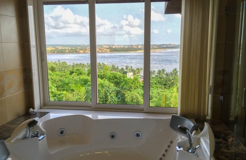 Reis Magos Villa | DOLPHIN HEIGHTS, Ocean View Villa With a Private Infinity Pool