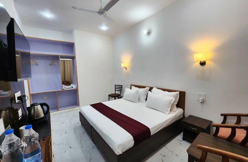 Gunehr Bed & Breakfast | Dorjee House & Rooftop Cafe