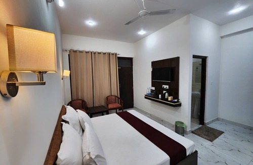 Gunehr Bed & Breakfast | Dorjee House & Rooftop Cafe