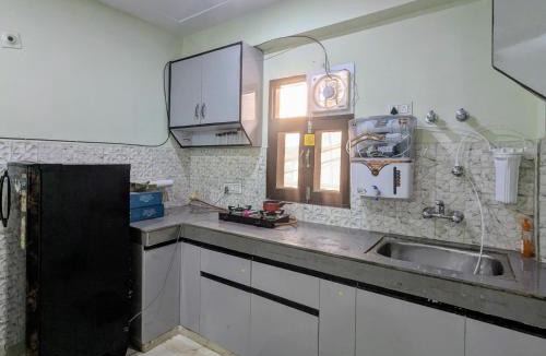 Dwarka Apartment | Dwarka 2bhk Inn