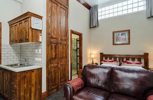 Gawler Bed & Breakfast | Eagle Foundry Bed & Breakfast