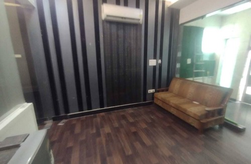 Delhi House | East Delhi Stays Inn