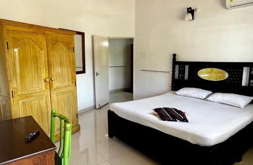 Fatrade Apartment | Easy Living Guesthouse - Close to Margao, near Varca Beach, Varca