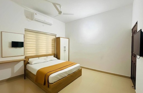 Kannur Hotel | Easy Nest Residency
