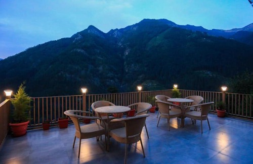 Banjar Hotel | Echor Mountain Crest Jibhi
