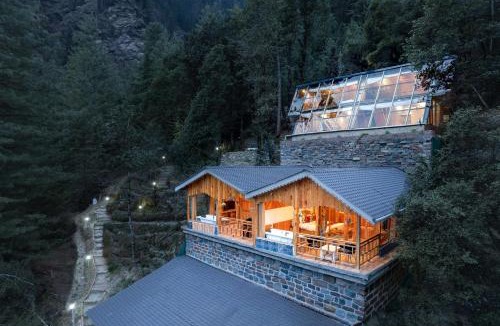 Banjar Hotel | Echor Treehouse Retreat Tandi Jibhi