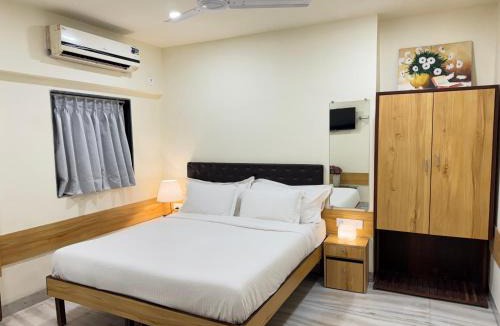 Malad East Hotel | Eco Hotel
