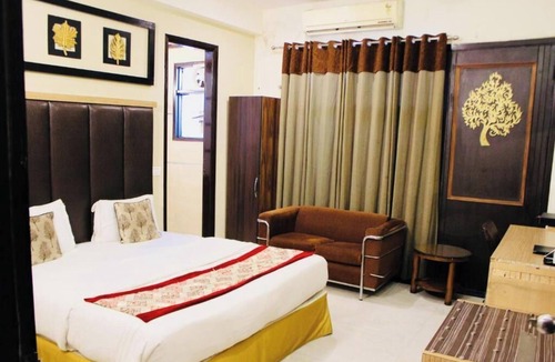Gurugram Apartment | Economy Room