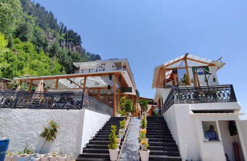 Bashisht Hotel | Ekaanth