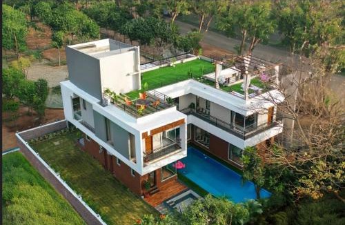 St.Stanislaus Villa Villa | EKOSTAY - Luxe - La Casa Grande