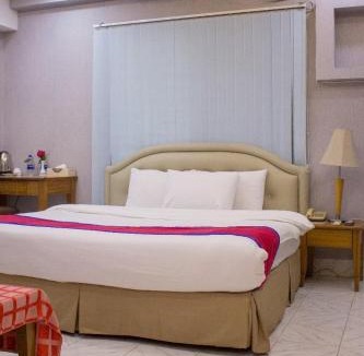 Banani Hotel | Elegant Enchanted